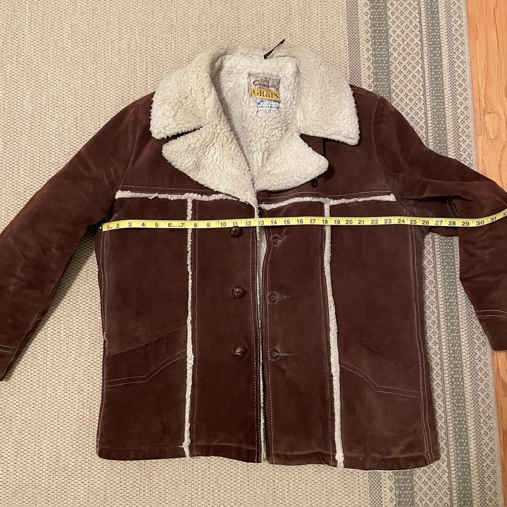 Vintage 1970’s sheepskin men’s coat- split cowhide brand